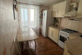 Продается 1-комн квартира, 35 м²